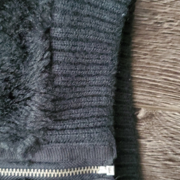 🖤 GUESS Kids Faux Fur Jacket -  24M - Picture 8 of 12